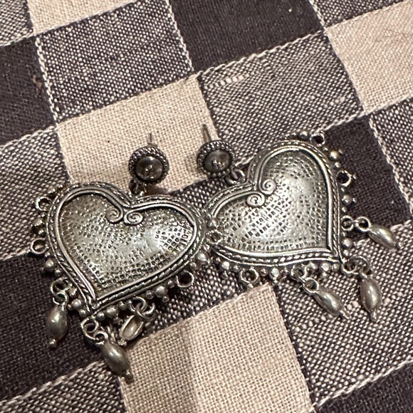925 Sterling Silver Heart Chandelier Earrings - Picture 2 of 4